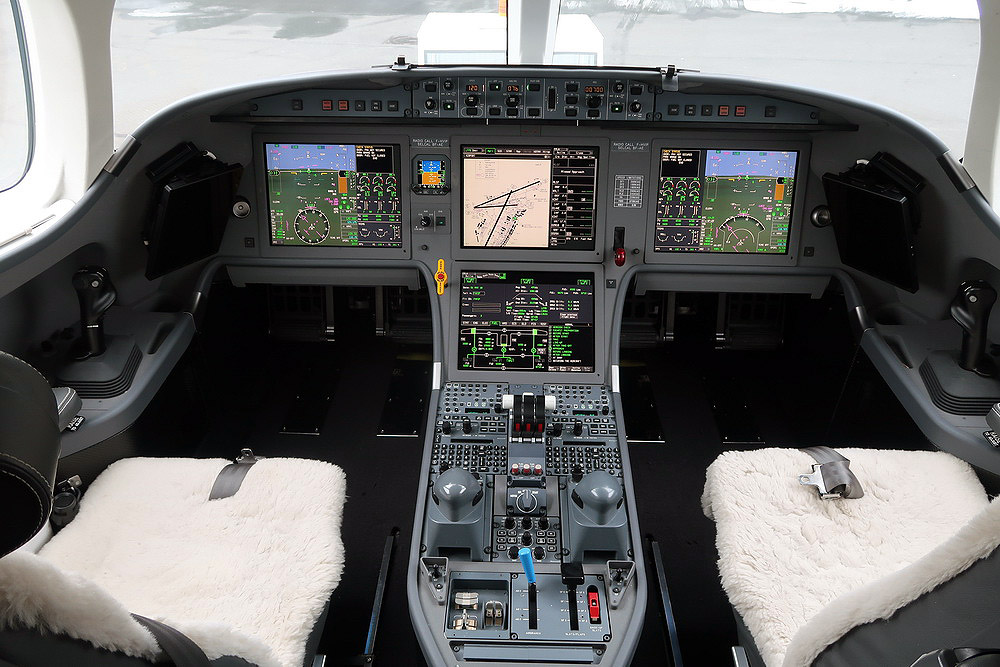 Dassault Falcon 8X